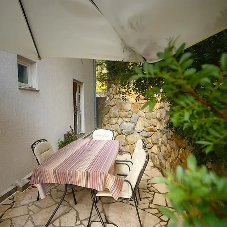Lucija Apartment Kampor